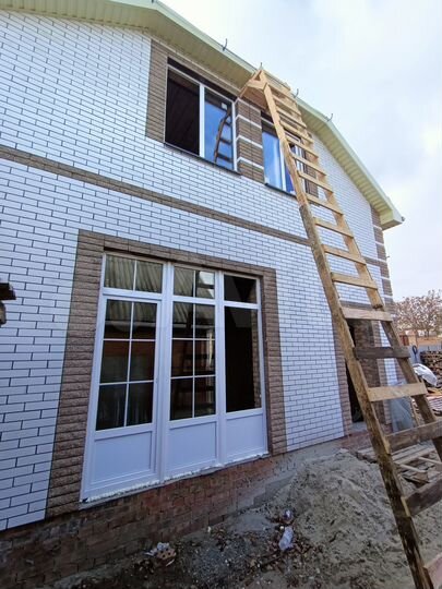 Дом 133 м² на участке 2,2 сот.