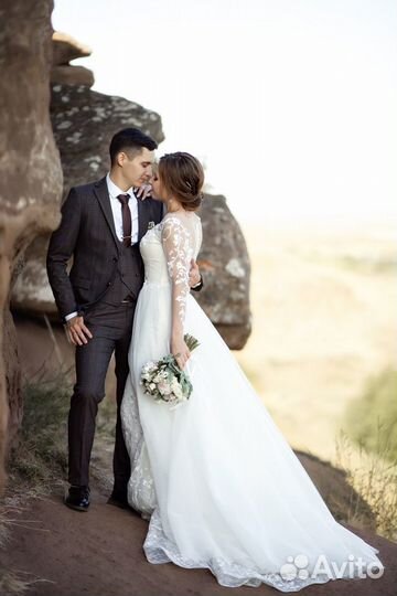 Свадебное платье