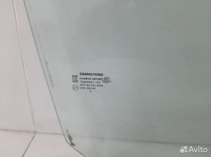 Стекло двери передней правой SsangYong Kyron 2005