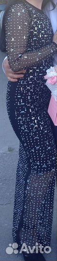 Вечернее платье со стразами