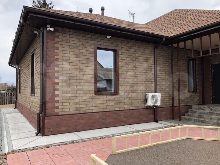 Дом 100 м² на участке 16 сот.