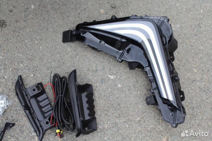 Fortuner 2015+ Бампер с дхо стиль Lexus TRD H7EE4