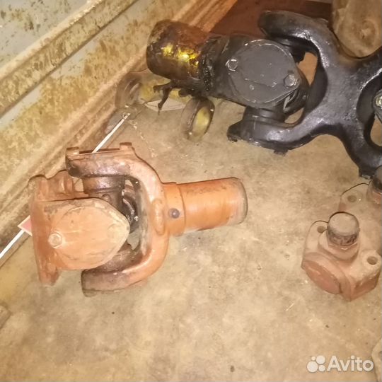 Кардан Кировец и Т 150