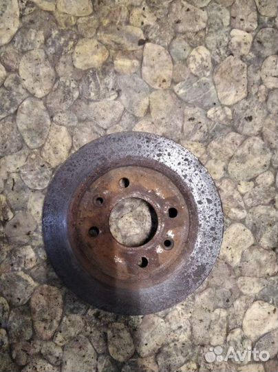 Тормозной диск Renault Clio 2 2001-2013