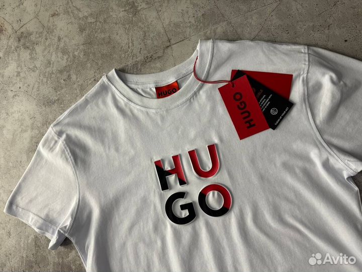 Футболка Hugo Boss белая 3Д мужская