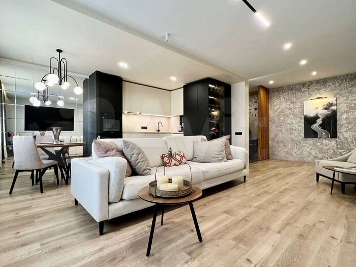 3-к. квартира, 81,4 м², 10/16 эт.