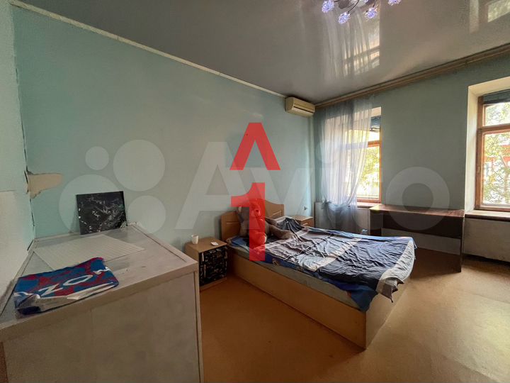 Комната 20 м² в 3-к., 2/2 эт.