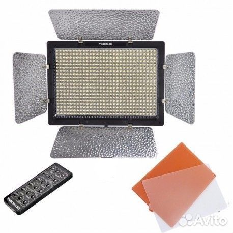 Осветитель Yongnuo YN-600L LED 3200-5500K