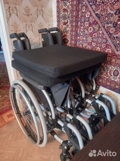 Коляска инвалидная