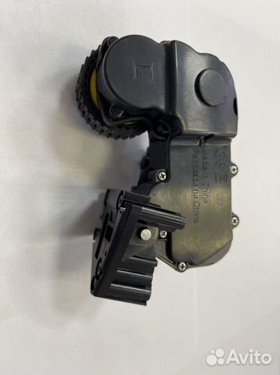 Левое колесика Scooba 450 модуль