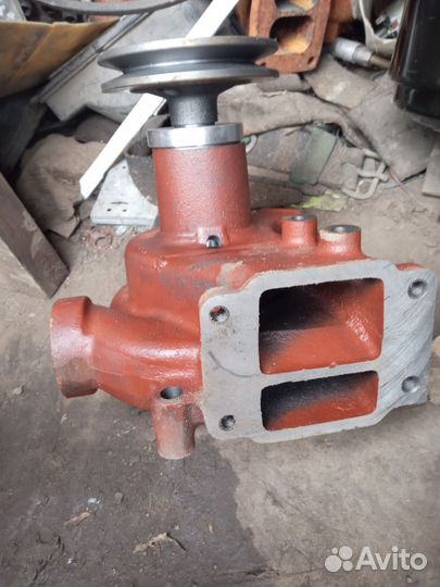 Насос водяной тмз 8423-1307010-04