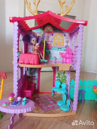 Домик Энчантималс