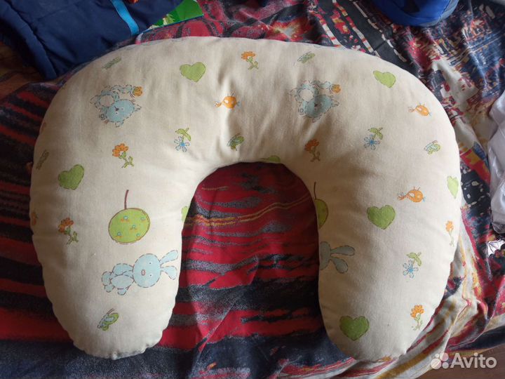 Подушка для кормления