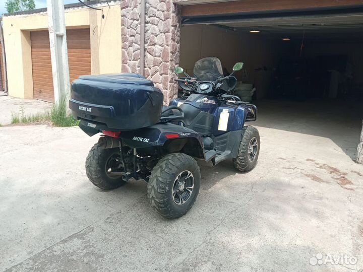 Продам квадроцикл arctic CAT TRV 700 limited