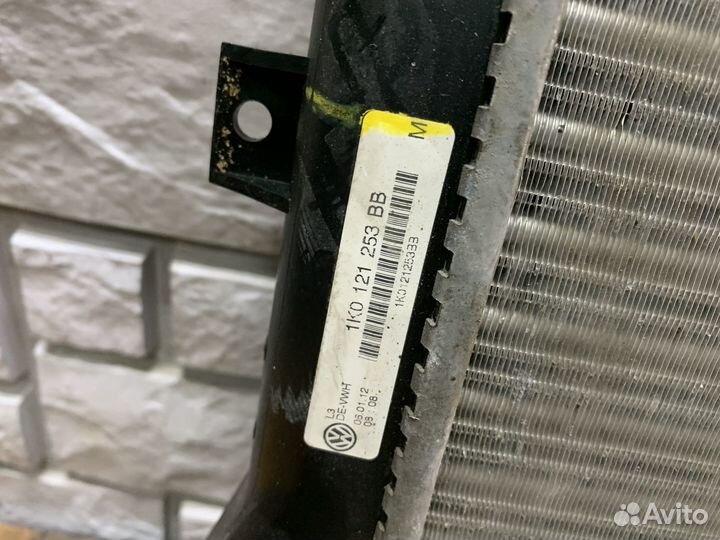 VW Golf Plus Радиатор основной 1,4л caxa