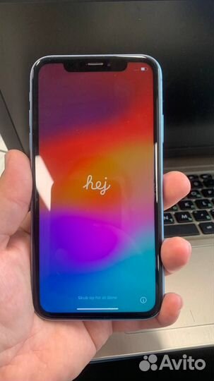 iPhone xr 128gb blue