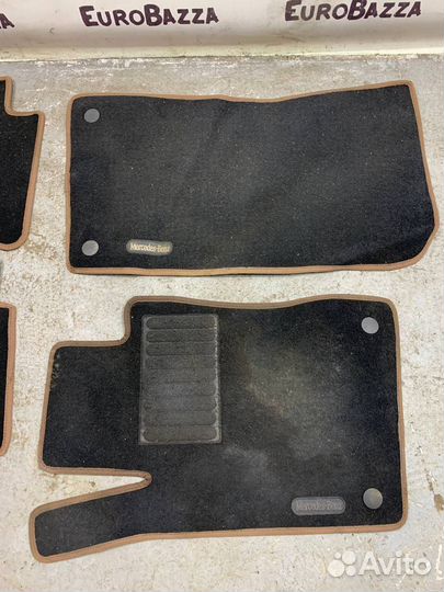Напольные коврики салона Mercedes W211