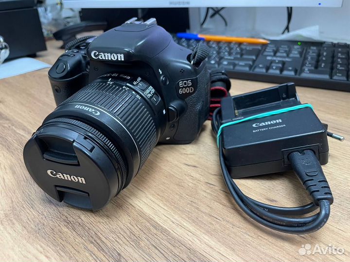 Фотоаппарат Canon 600d