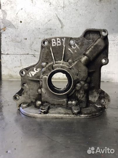 Масляный насос 1.4 VAG Skoda Seat Volkswagen 1.4