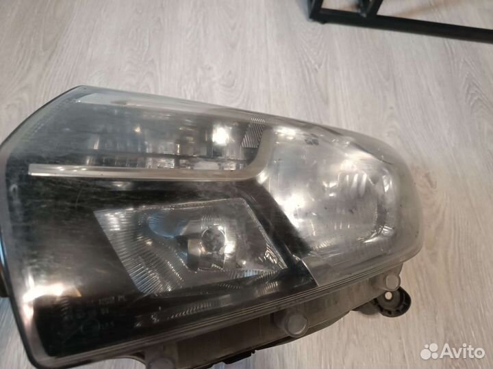 Фара левая 260609154R с led дхо