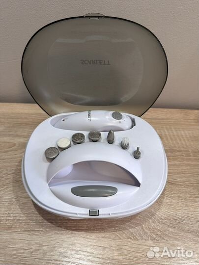 Маникюрный набор с лампой