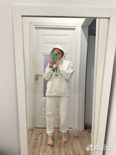 Спортивный костюм