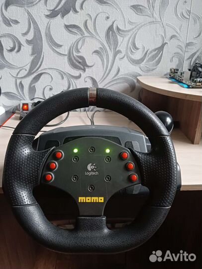 Logitech momo racing
