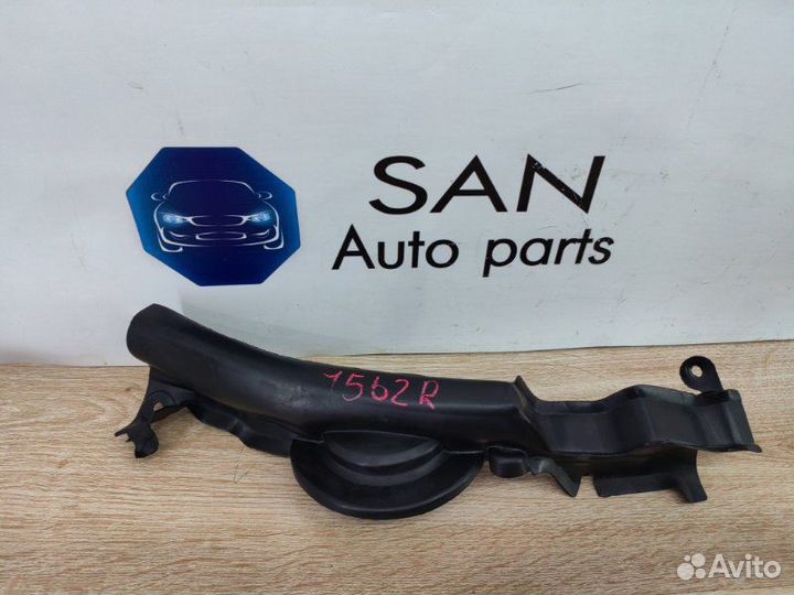 Уплотнительная резинка капота левая Bmw 3 F30