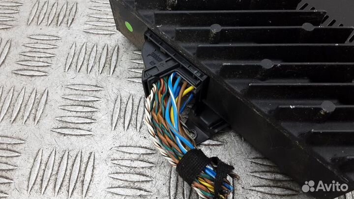 Усилитель акустической системы Land Rover Range Ro