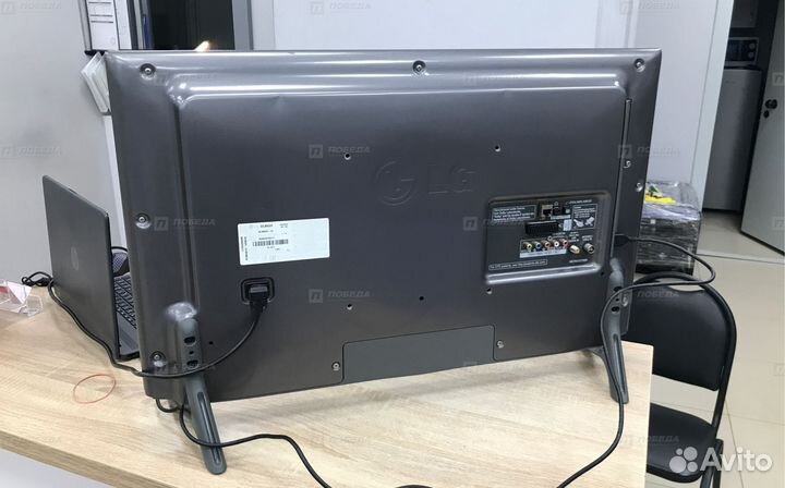 Телевизор LG 32LB652V
