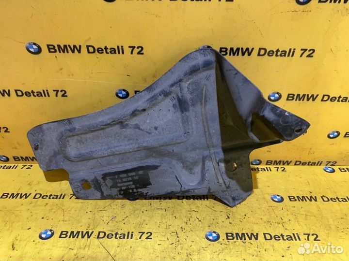 Заглушка кузова задняя левая Bmw 3 E92 N46B20 2007