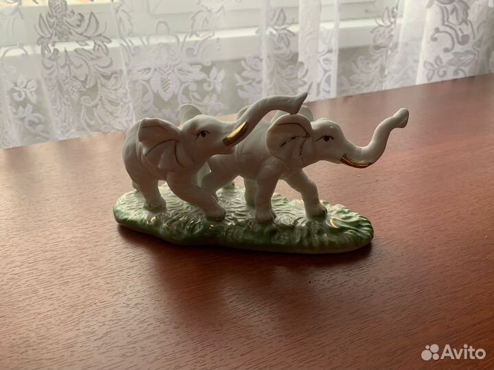 Статуэтки слоники фарфор и керамика