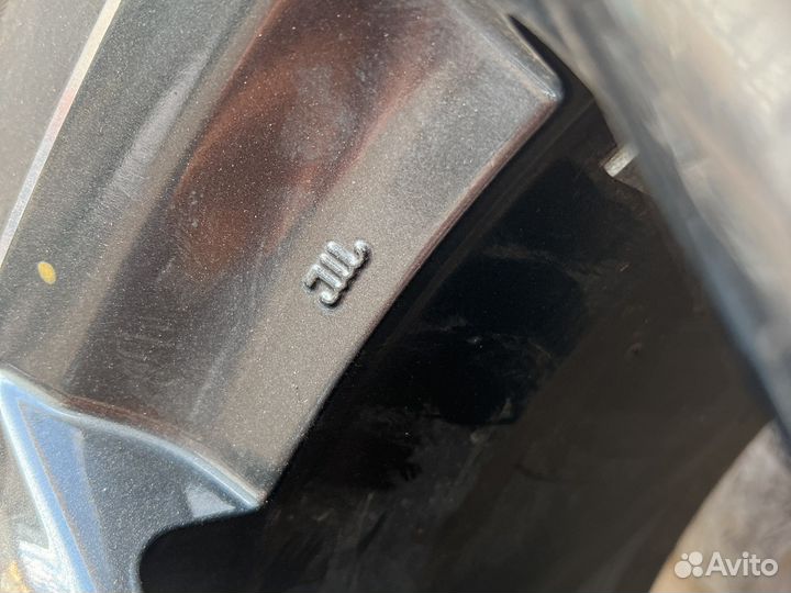 R20 Bridgestone Dueler H/L 33A 235/55, PCD 5x114.3 DIA 60.1