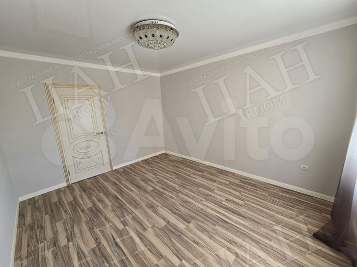 5-к. квартира, 160,5 м², 5/6 эт.