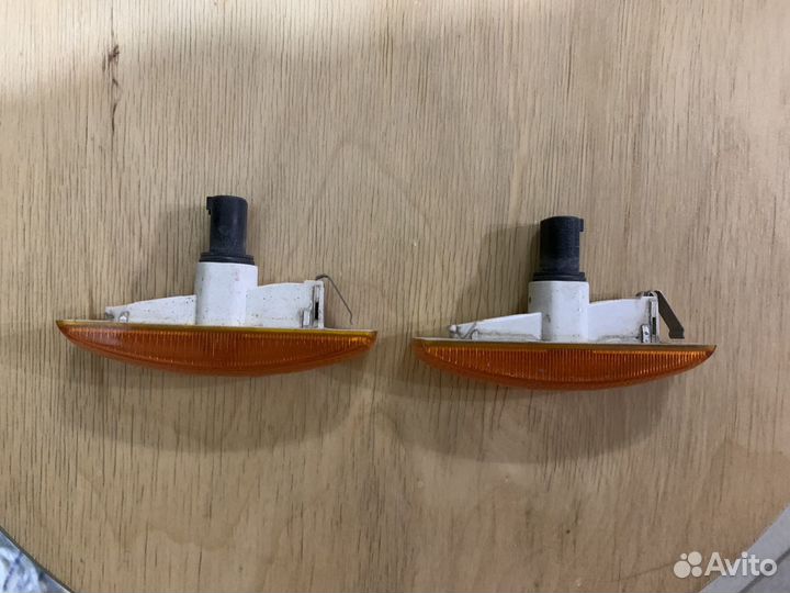 Поворотники Land Rover Discovery 3 левый правый