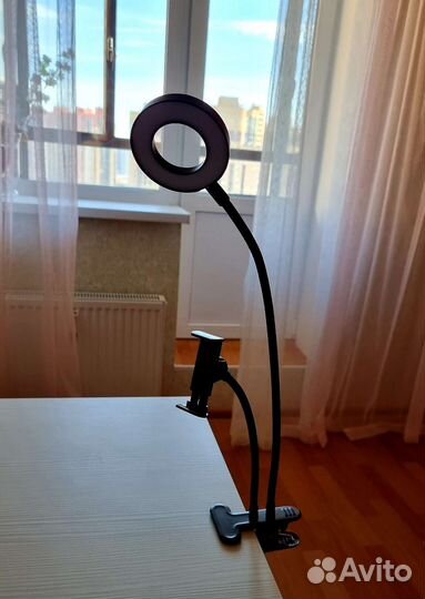 Держатель для телефона с круговой подсветкой