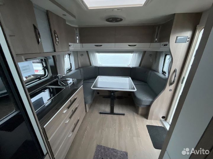 Прицеп-дача Hobby Prestige 560 WLU, 2023