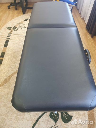 Кушетка для мастеров