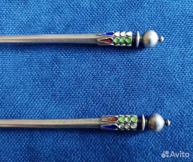 Пара чайных ложек.серебро 84 по.многоцветная эмаль