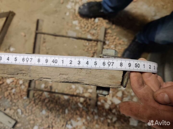 Стойка для лодочного мотора