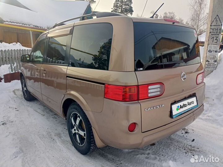 Nissan Lafesta 2.0 CVT, 2007, 300 000 км
