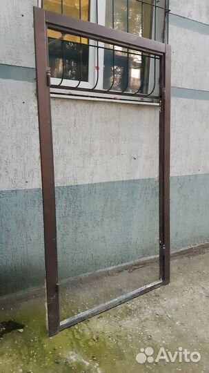 Металлическая дверь бу