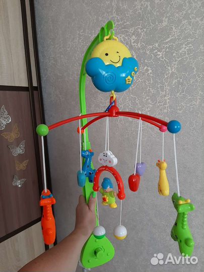 Ванночка,мобиль,горшок,вожжи,круг и стул для купан