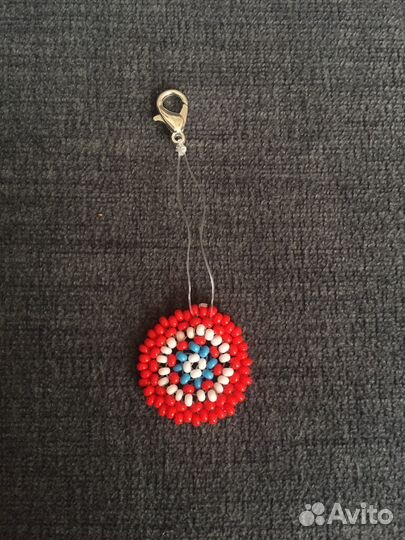 Щит капитана америки из бисера