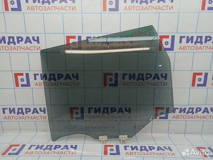 Стекло двери задней левой Nissan X-Trail (T31) 823