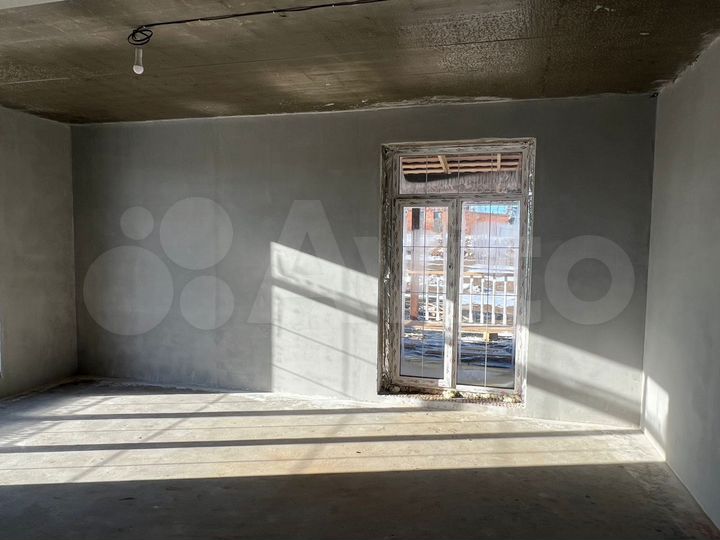 Коттедж 169 м² на участке 7,8 сот.