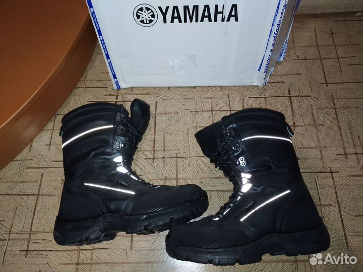 Ботинки для снегохода Yamaha