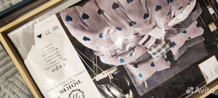 Постельное белье евро новое с сердечками