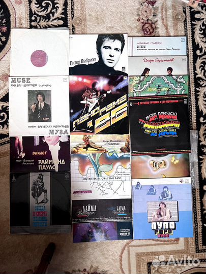 Виниловые пластинки Beatles, Pink Floyd, Scorpions