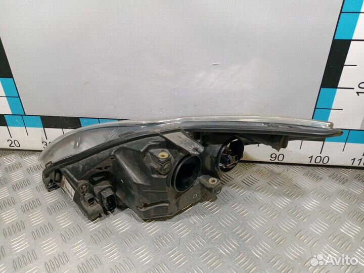 Б/У Фара правая Ford Focus 2#001